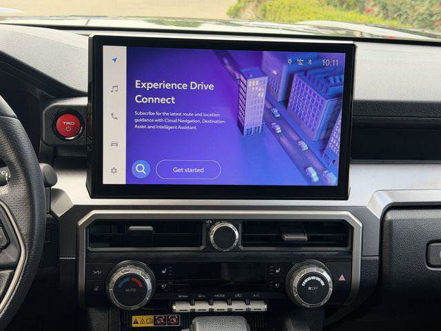 Certified 2025 Toyota 4Runner TRD Off-Road Premium w/ Tow Technology Package image 15