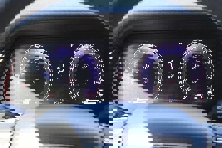 Used 2023 Jeep Grand Cherokee Altitude image 13