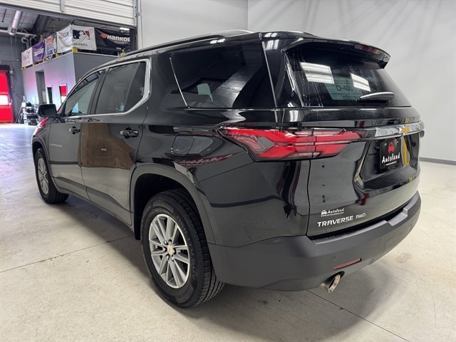 Used 2022 Chevrolet Traverse LT image 5