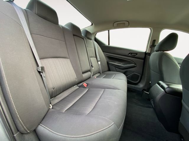 Used 2024 Nissan Altima 2.5 SV image 14