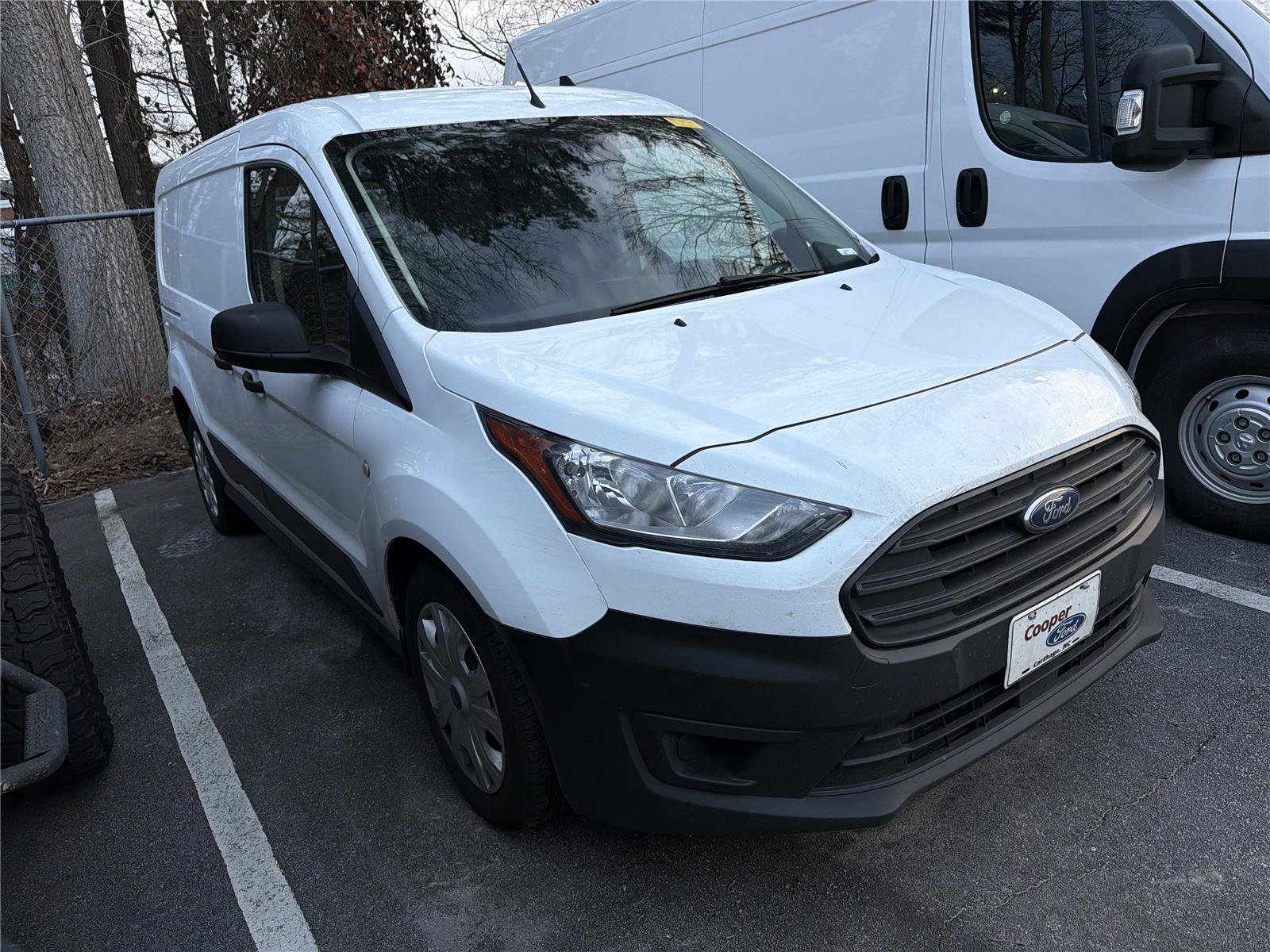 Used 2023 Ford Transit Connect XL image 4