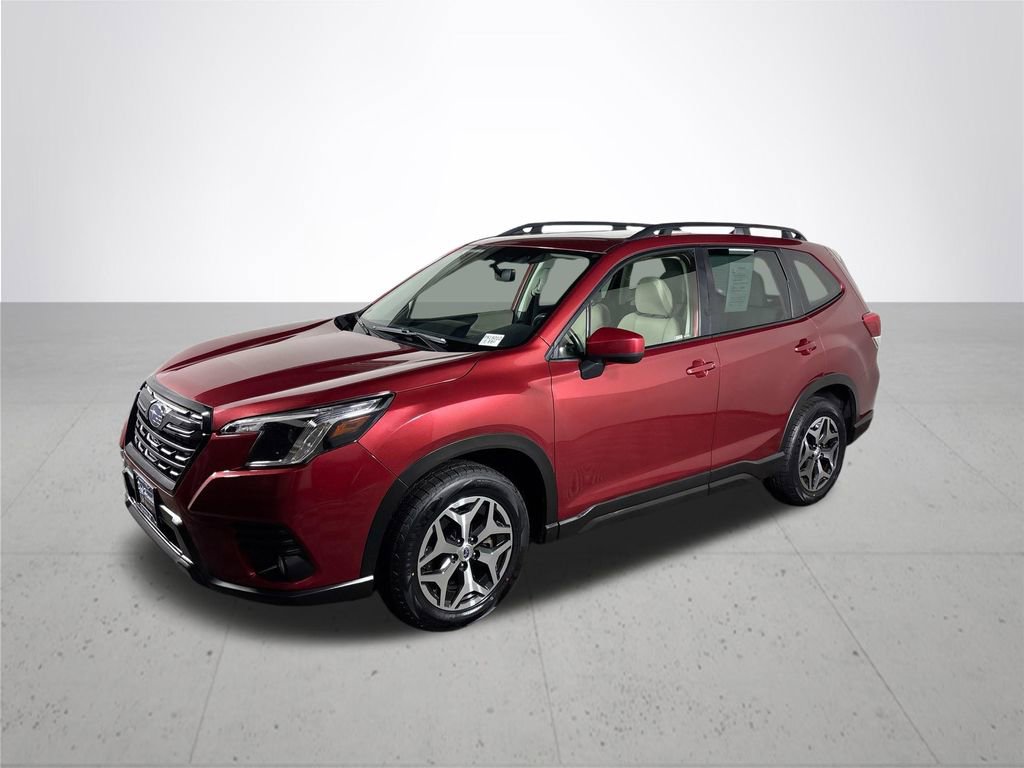 Used 2023 Subaru Forester Premium AWD/4WD image 2