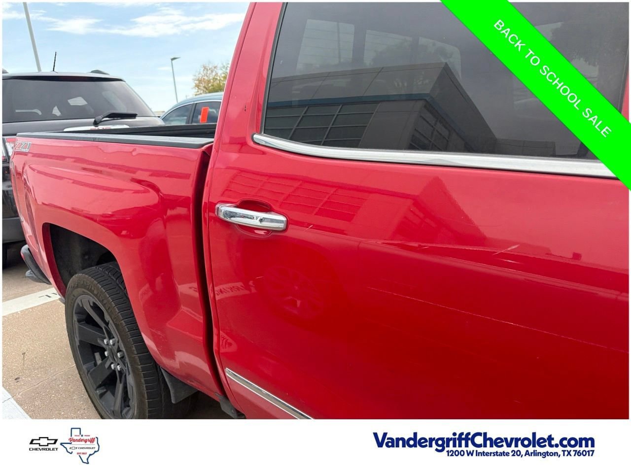 Used 2017 Chevrolet Silverado 1500 LTZ Z71 w/ LTZ Plus Package AWD/4WD image 9