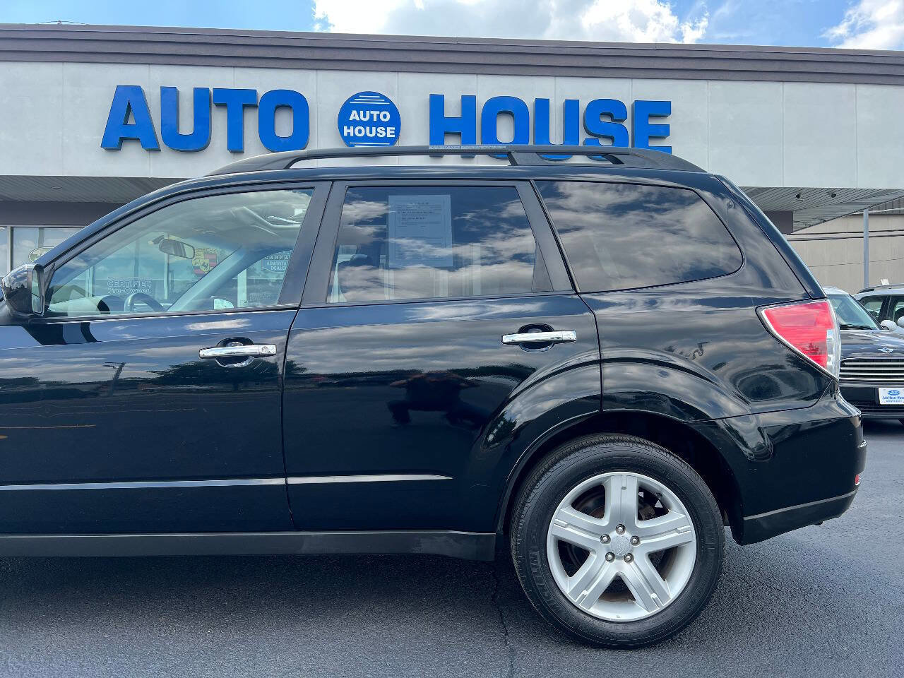 Used 2009 Subaru Forester 2.5X Limited AWD/4WD image 37