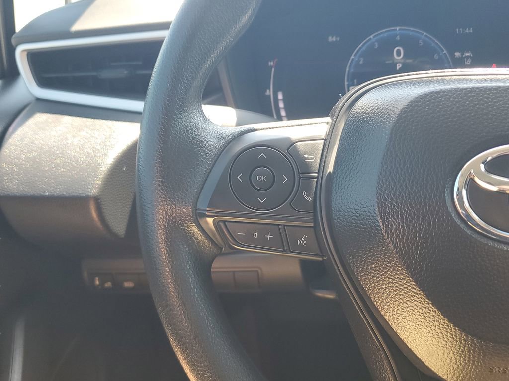 Used 2026 Toyota Corolla LE FWD image 22