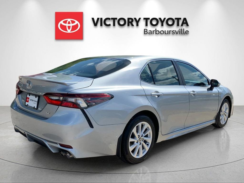 Used 2023 Toyota Camry SE FWD image 7