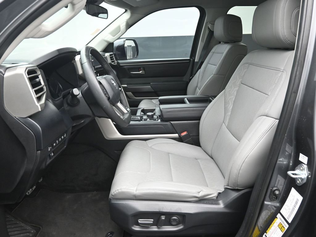 Used 2024 Toyota Tundra SR5 image 18