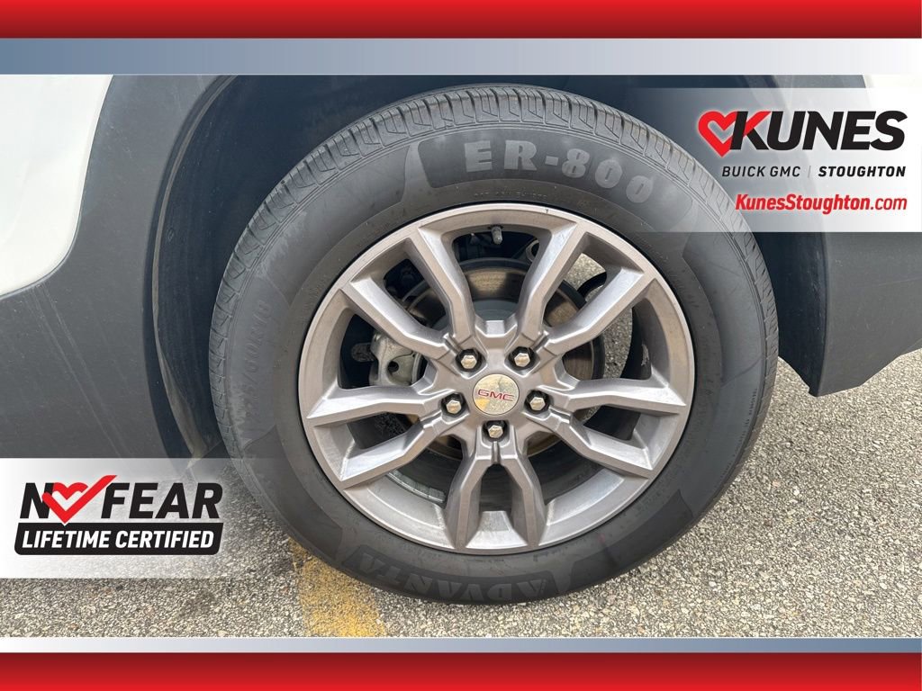 Used 2023 GMC Terrain SLT image 18