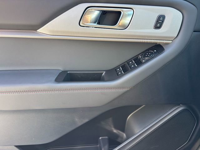 Used 2026 Ford Explorer Active image 24