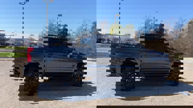 Used 2021 Chevrolet Silverado 1500 LT Trail Boss w/ Bed Protection Package image 9