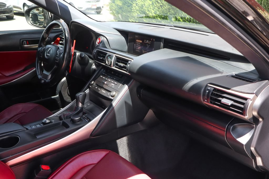Used 2019 Lexus IS 300 F Sport w/ F Sport Package RWD image 40