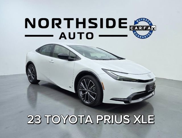Used 2023 Toyota Prius XLE image 1