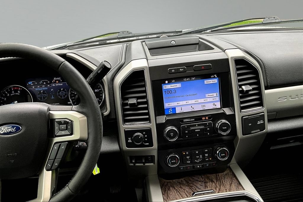 Used 2019 Ford F250 Lariat w/ Lariat Value Package AWD/4WD image 13