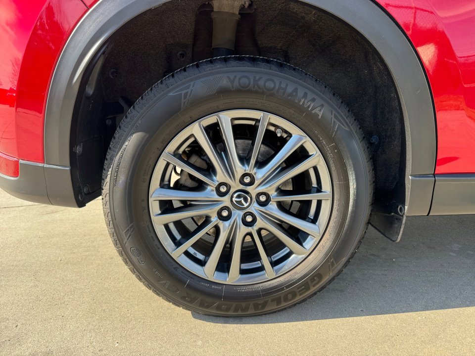 Used 2019 MAZDA CX-5 Touring image 27