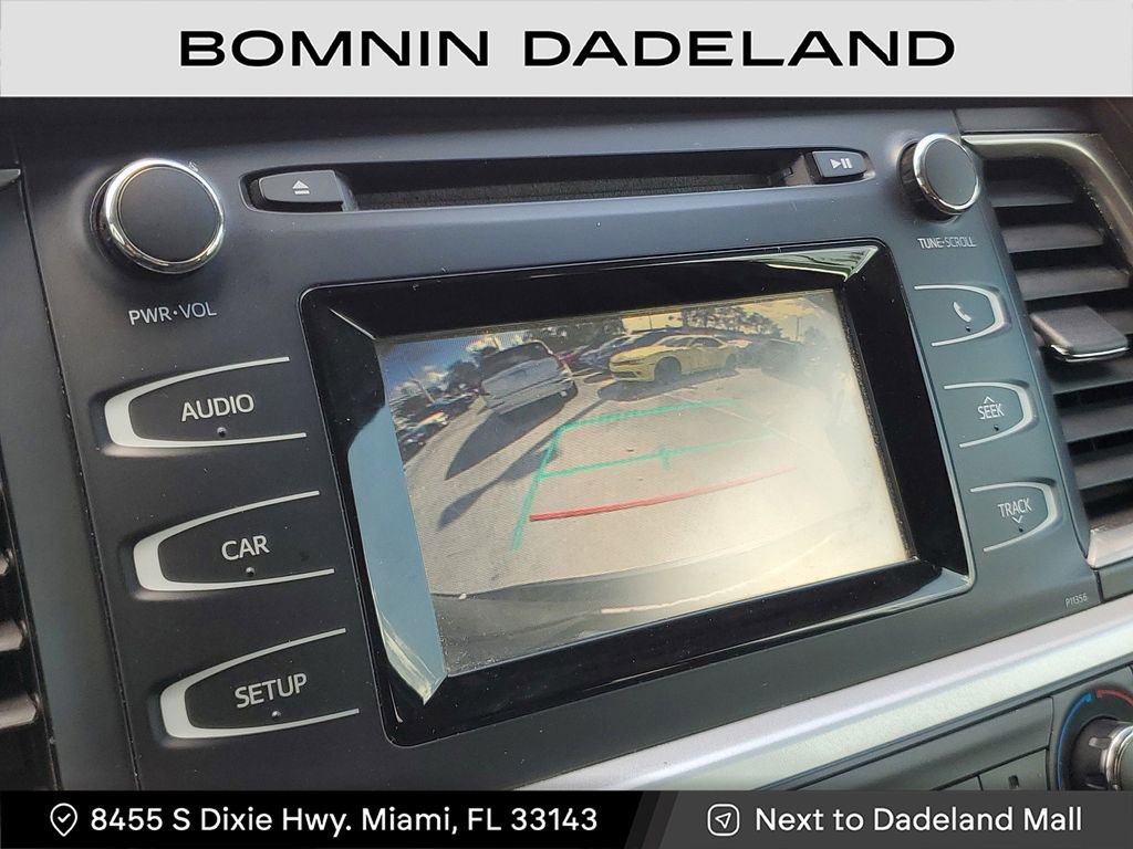 Used 2018 Toyota Highlander Plus image 23