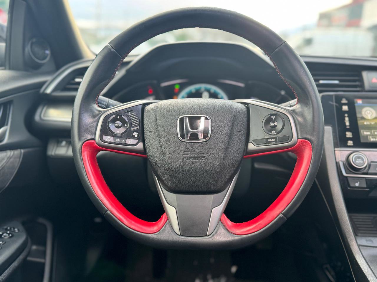 Used 2018 Honda Civic EX image 18
