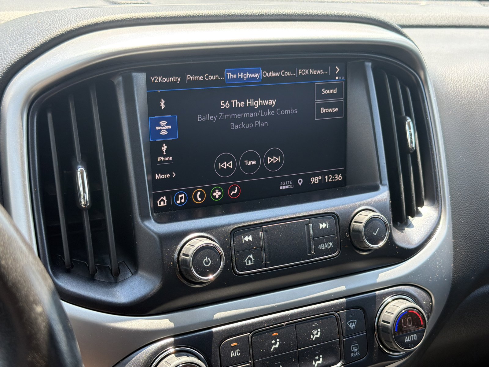 Used 2021 Chevrolet Colorado ZR2 AWD/4WD image 23