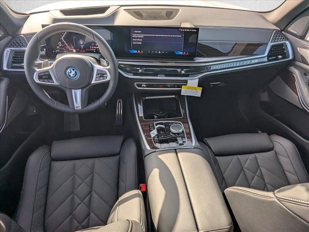 New 2026 BMW X5 xDrive50e image 14