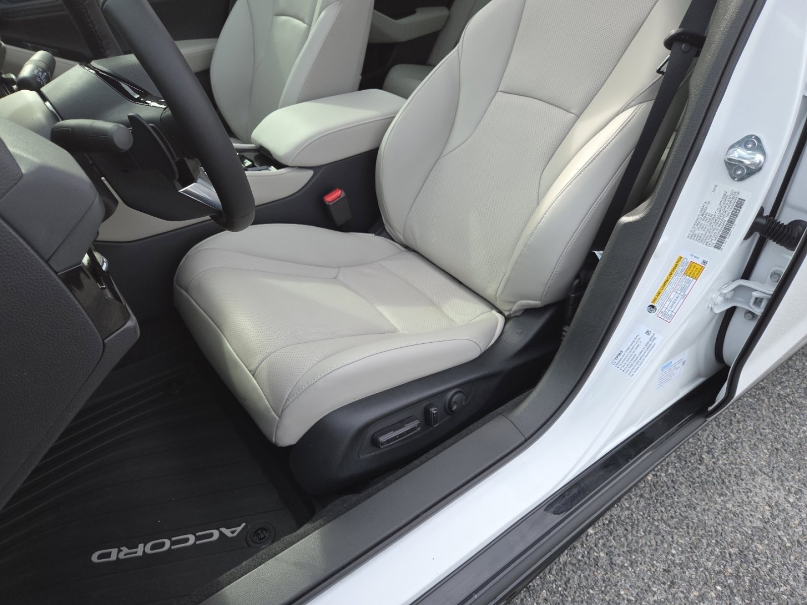 New 2025 Honda Accord Touring image 28