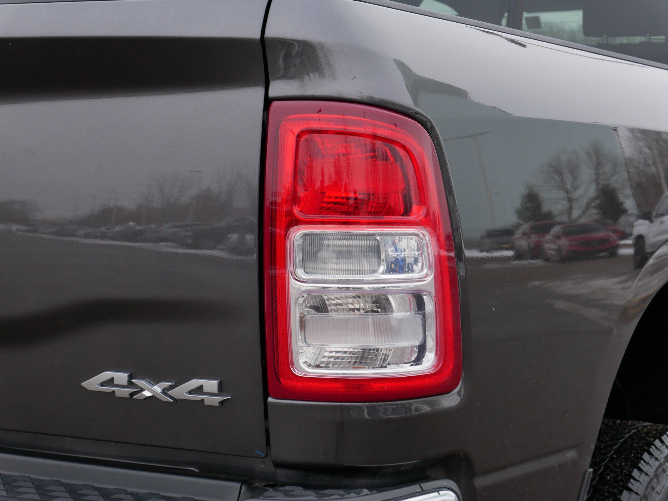 Used 2024 RAM 2500 Tradesman w/ Chrome Appearance Group image 17