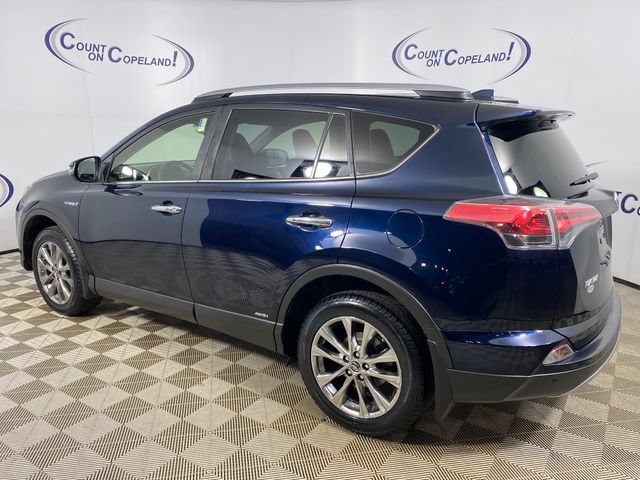Used 2018 Toyota RAV4 Limited w/ Advanced Technology Package AWD/4WD image 4