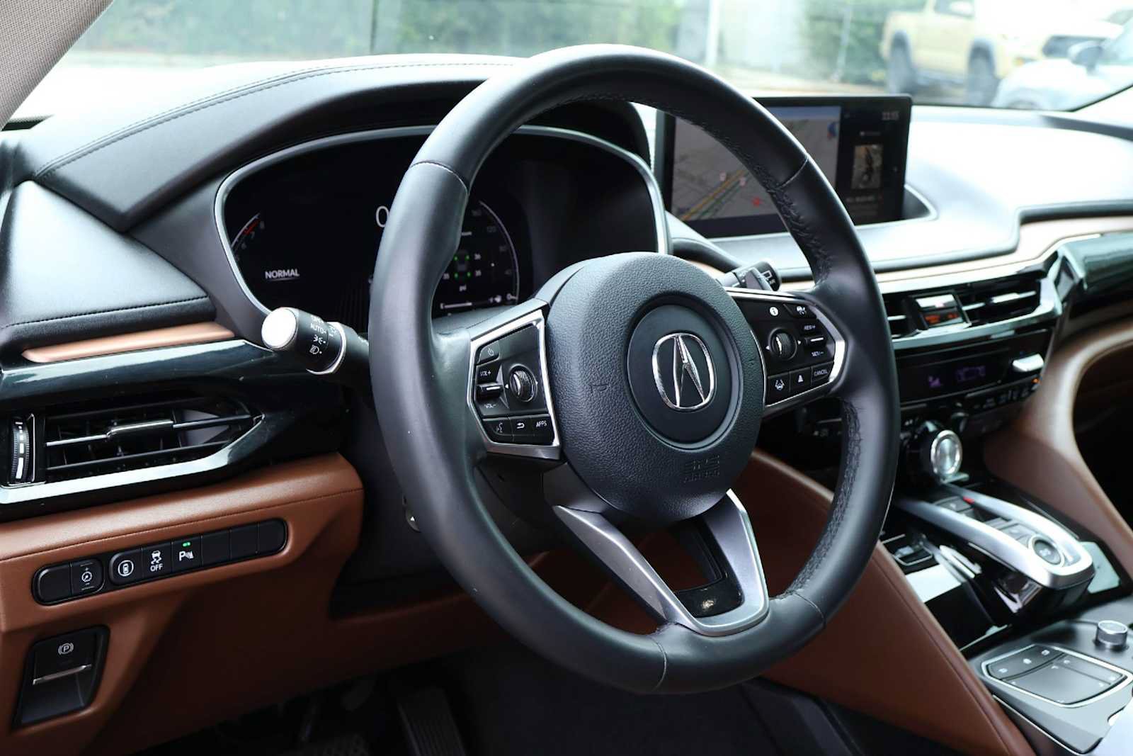 Certified 2023 Acura MDX w/ Technology Package FWD image 2