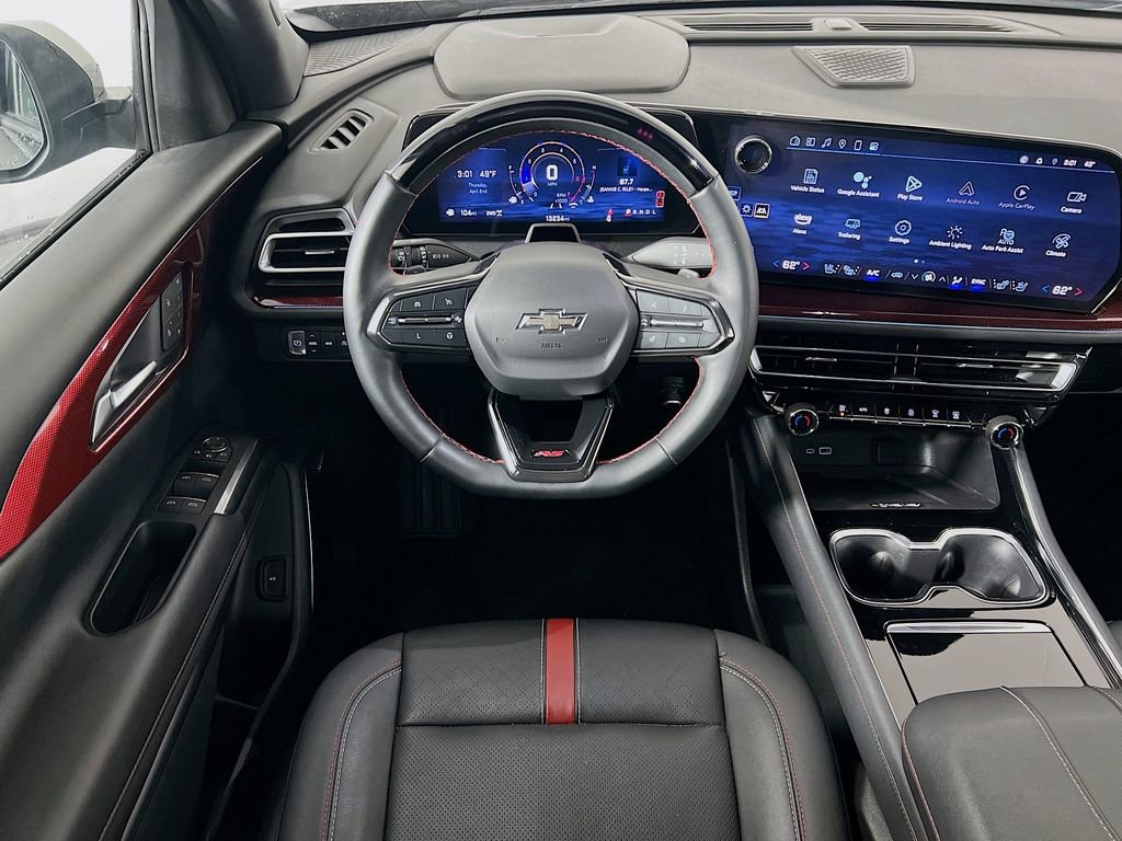 Used 2024 Chevrolet Traverse RS image 23