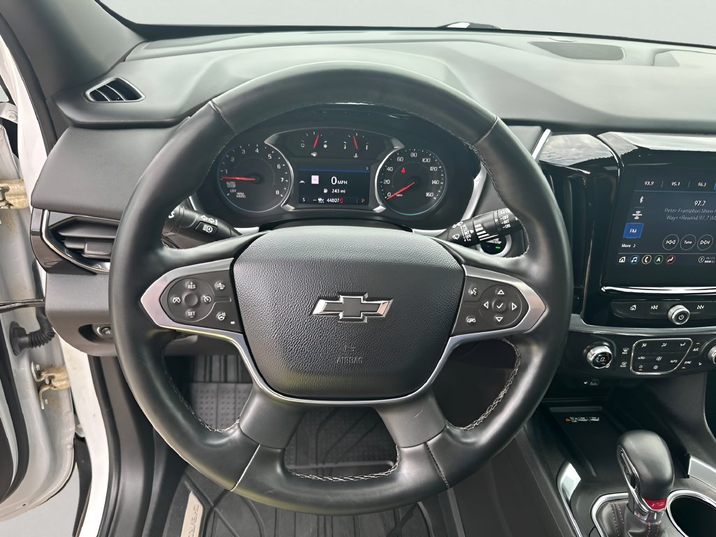 Used 2023 Chevrolet Traverse RS AWD/4WD image 15