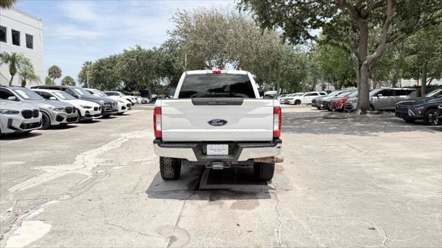 Used 2019 Ford F250 XL w/ Power Equipment Group AWD/4WD image 6
