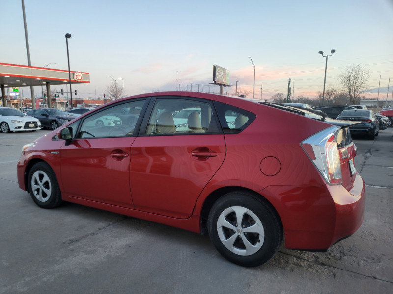 Used 2015 Toyota Prius Two image 5