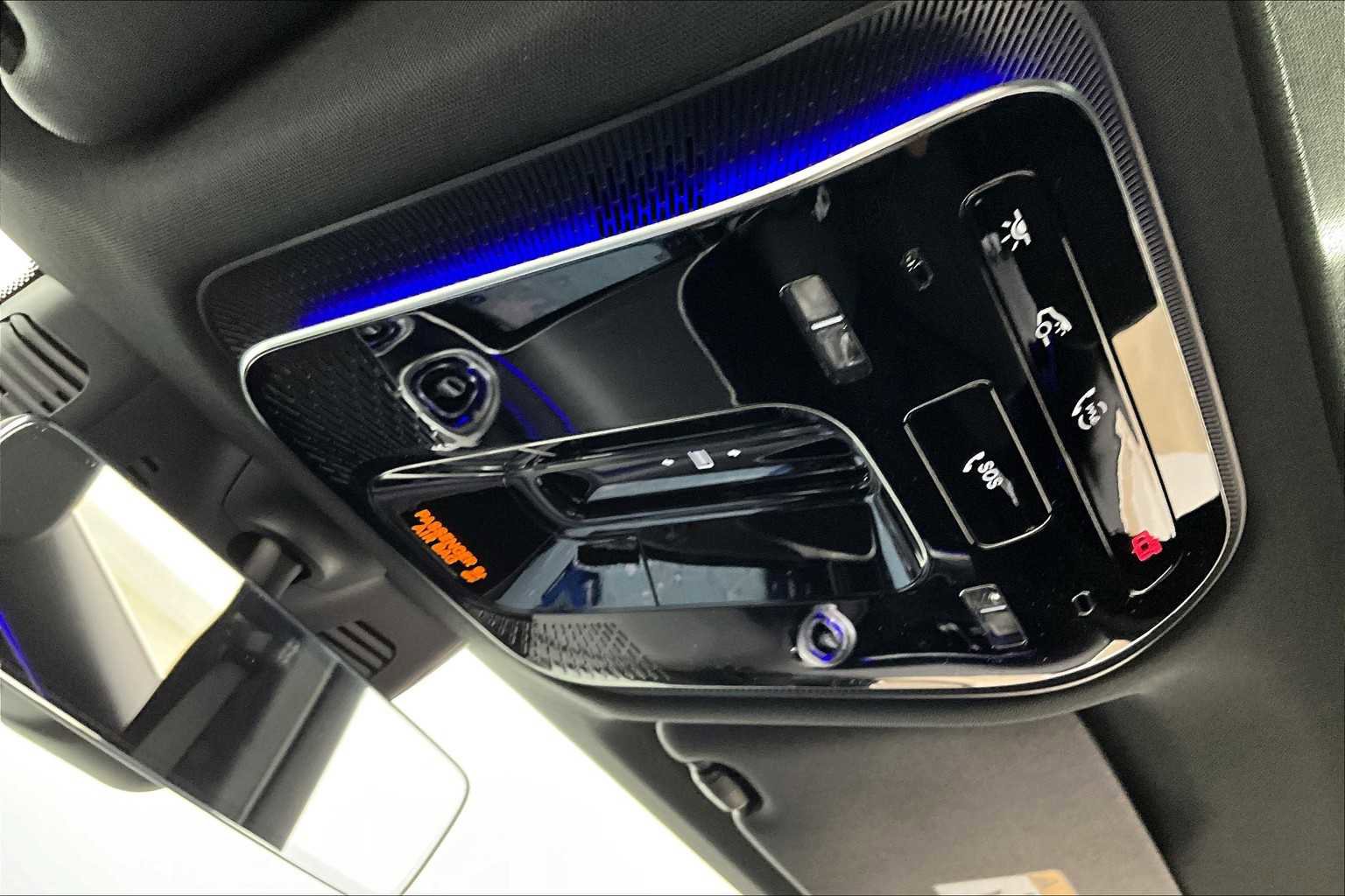 Used 2025 Mercedes-Benz GLC 300 image 20