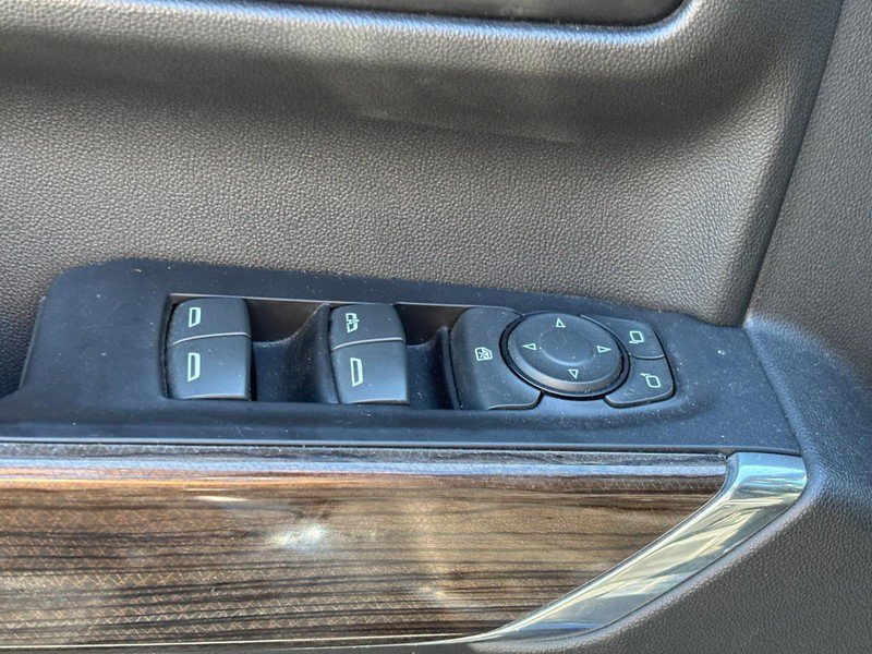 Used 2020 Chevrolet Silverado 1500 LT Trail Boss image 16