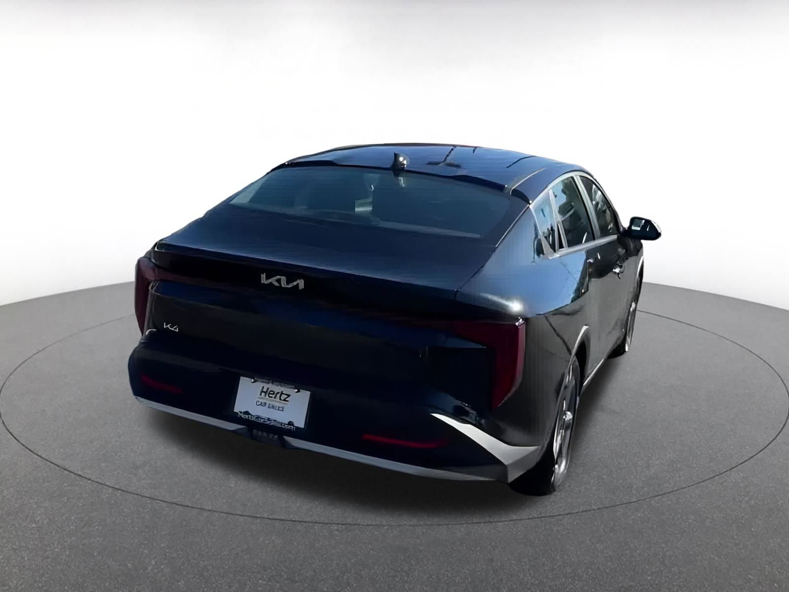Used 2025 Kia K4 LXS image 14