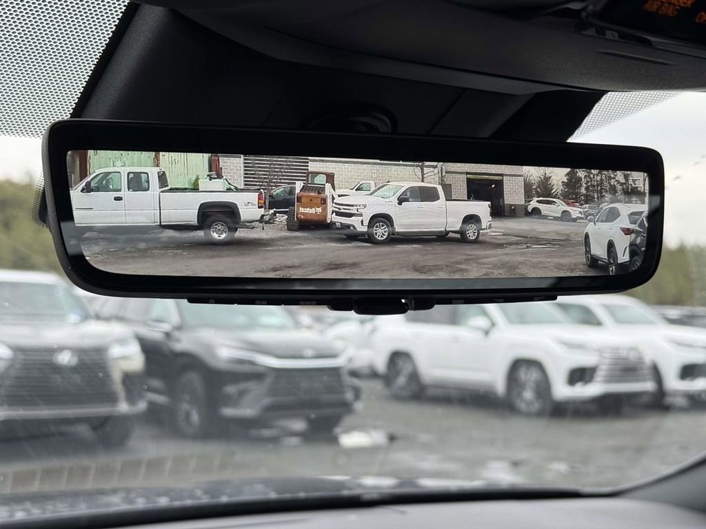 New 2026 Lexus RX 450h AWD image 12