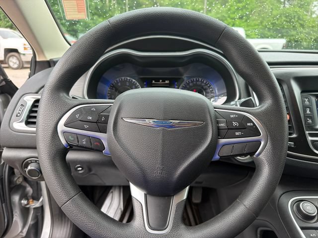 Used 2016 Chrysler 200 Limited w/ Driver Assist Package FWD image 15