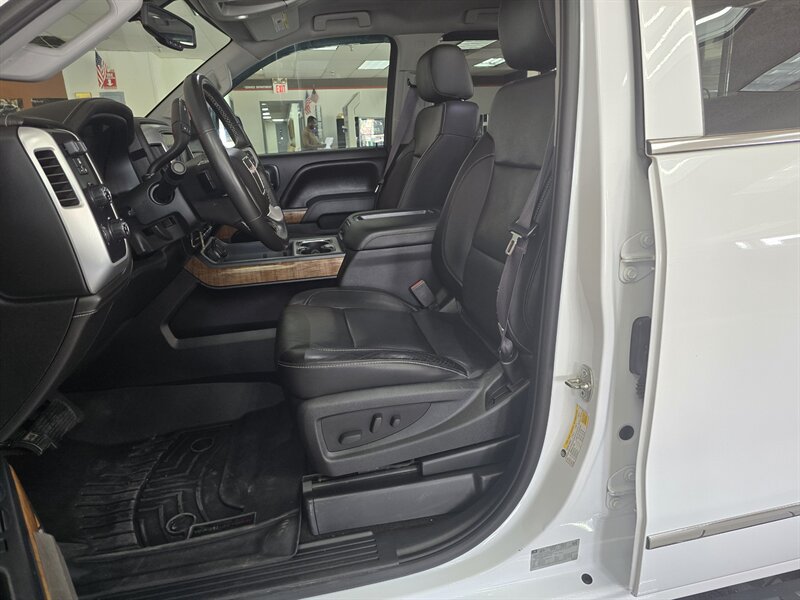 Used 2014 GMC Sierra 1500 SLT w/ Suspension Package, Off-Road AWD/4WD image 9