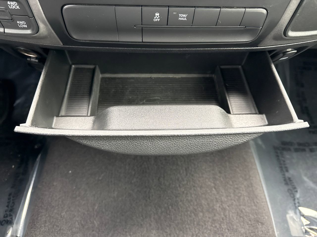 Used 2018 RAM 1500 Express w/ Express Value Package image 29