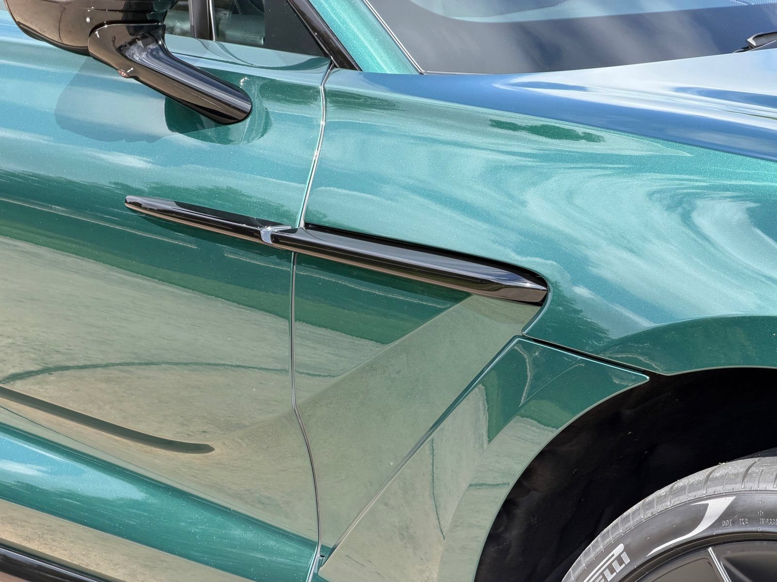 New 2026 Aston Martin DBX 707 AWD/4WD image 23