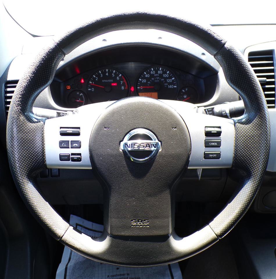 Used 2015 Nissan Frontier S w/ S Preferred Package RWD image 11