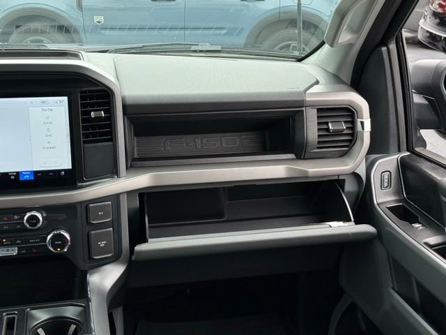 Used 2025 Ford F150 Lightning XLT AWD/4WD image 33