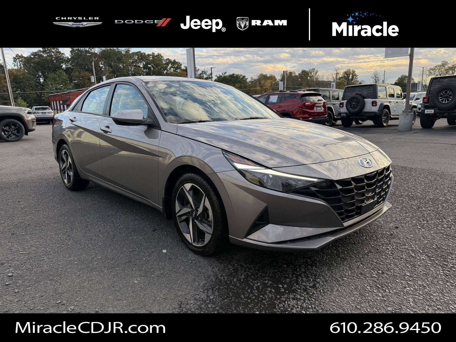 Used 2023 Hyundai Elantra SEL w/ Convenience Package