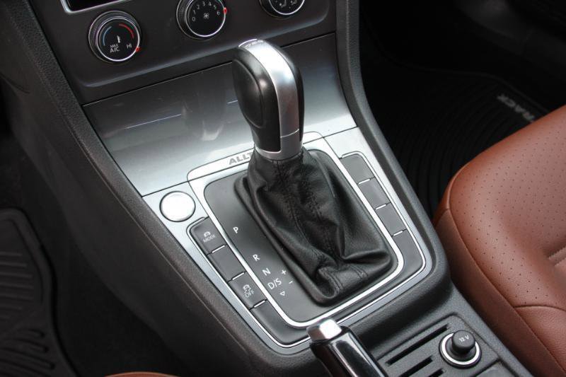 Used 2017 Volkswagen Golf Alltrack SE image 34