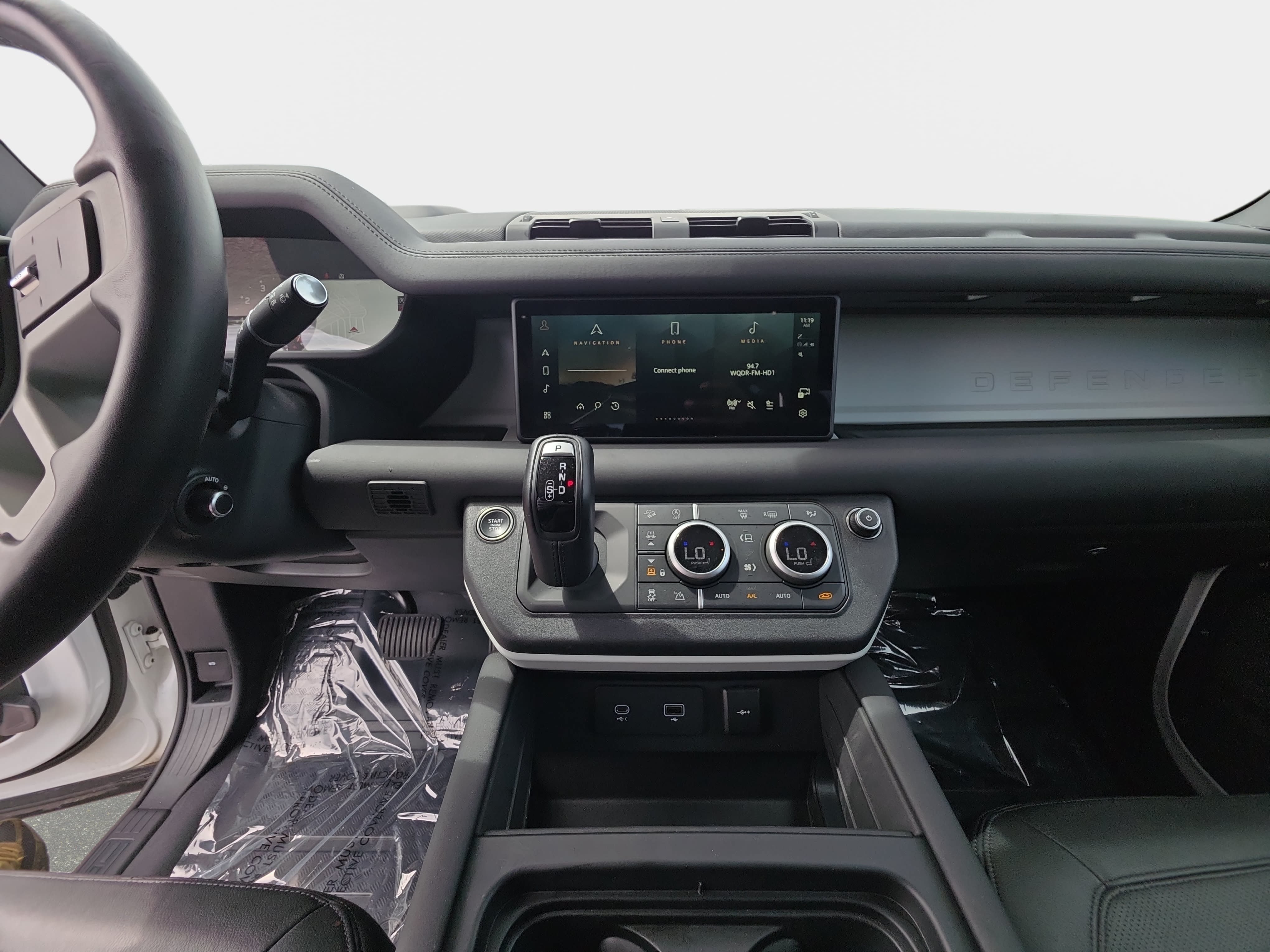 Used 2024 Land Rover Defender 110 S AWD/4WD image 19