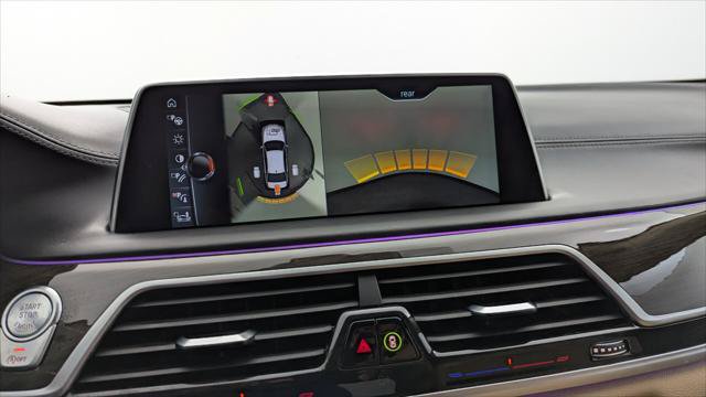 Used 2017 BMW 740i RWD image 28