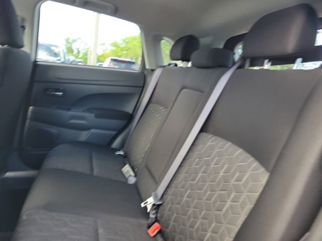 Used 2024 Mitsubishi Outlander Sport ES image 9