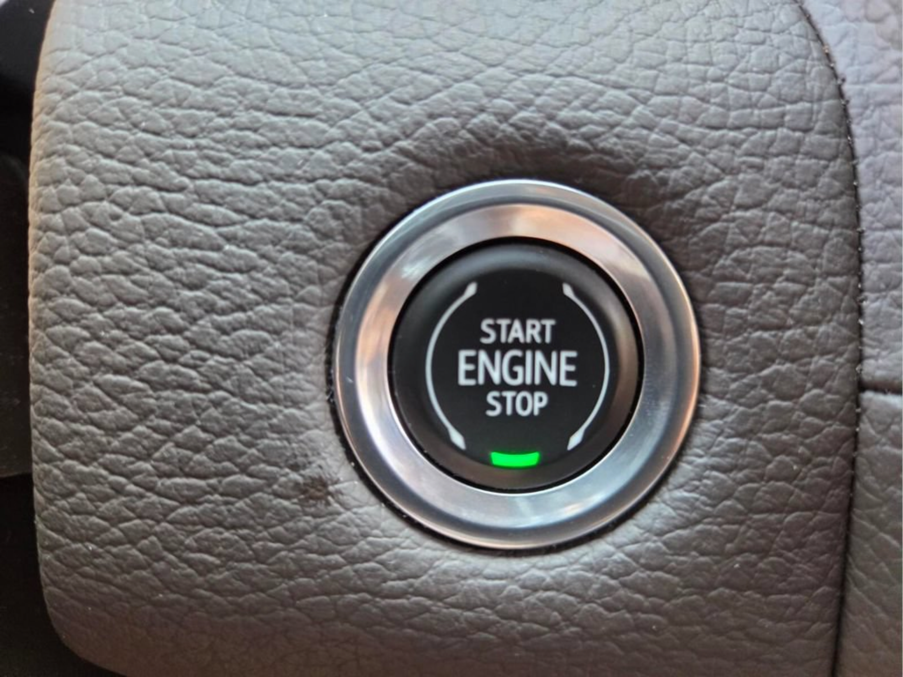 Used 2021 GMC Yukon XL Denali AWD/4WD image 31