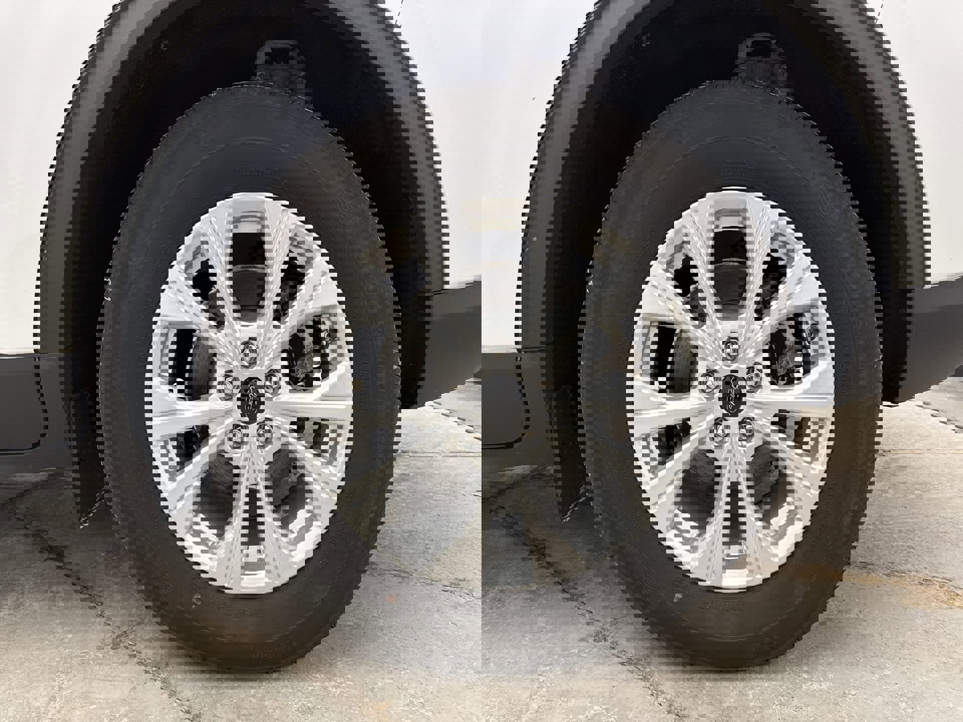 Used 2023 Ford Escape Active image 25