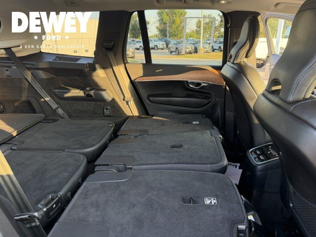 Used 2023 Volvo XC90 T8 Plus w/ Protection Package Premier AWD/4WD image 40