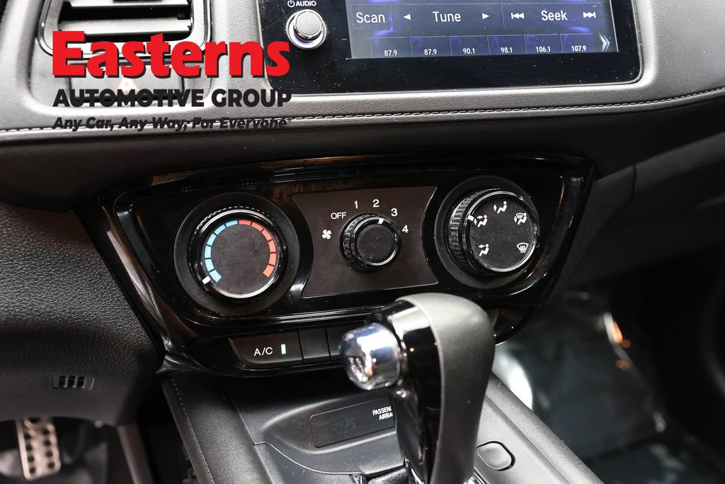 Used 2021 Honda HR-V Sport image 18