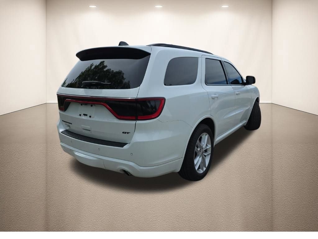 Used 2023 Dodge Durango GT image 3